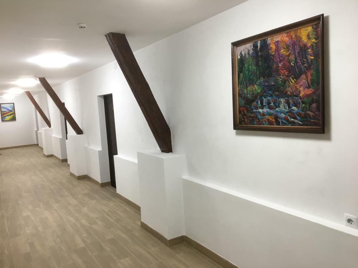 Europa Hotel Rahău Exterior foto